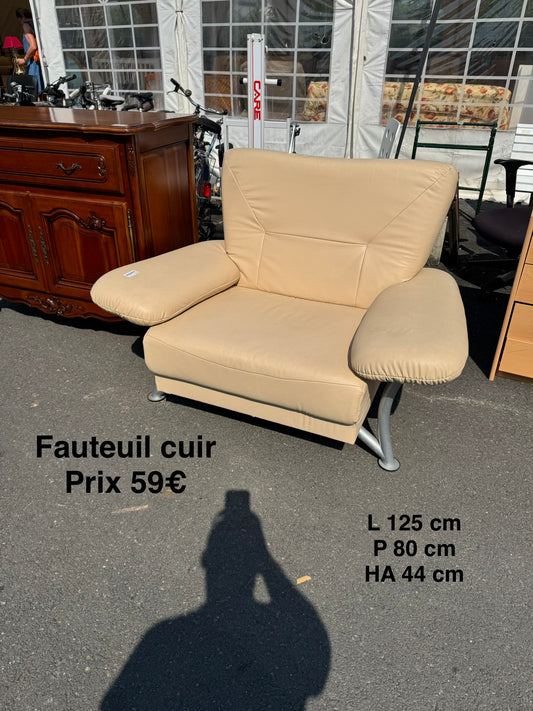 Fauteuil cuir 063851