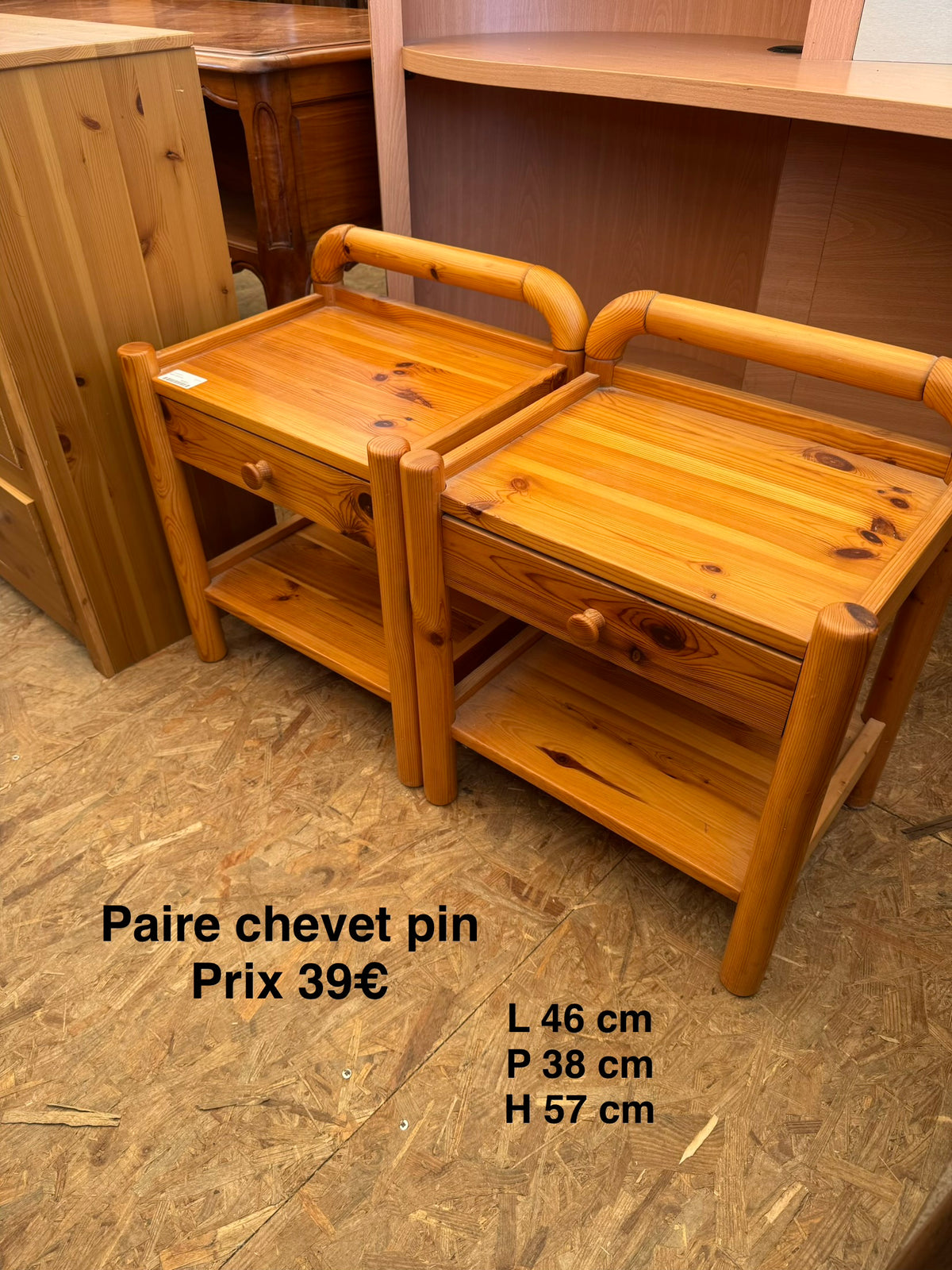 Paire chevet pin 068696