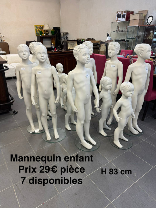 Mannequin enfant 061476