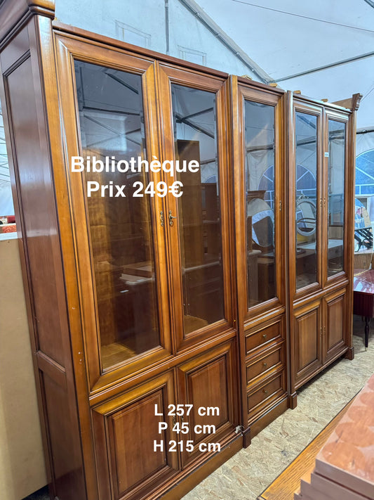 Bibliothèque 058298