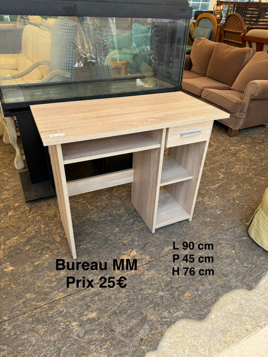 Bureau MM 064532