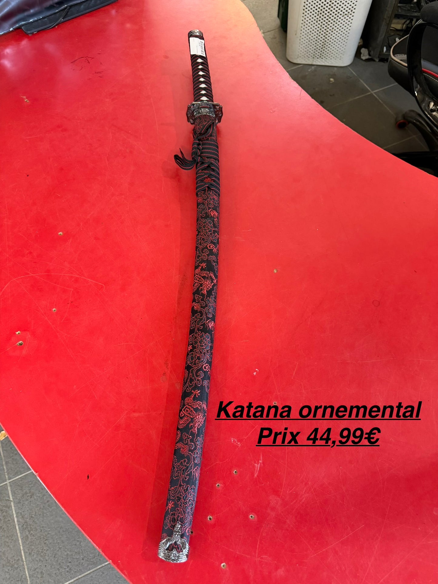 Katana ornemental