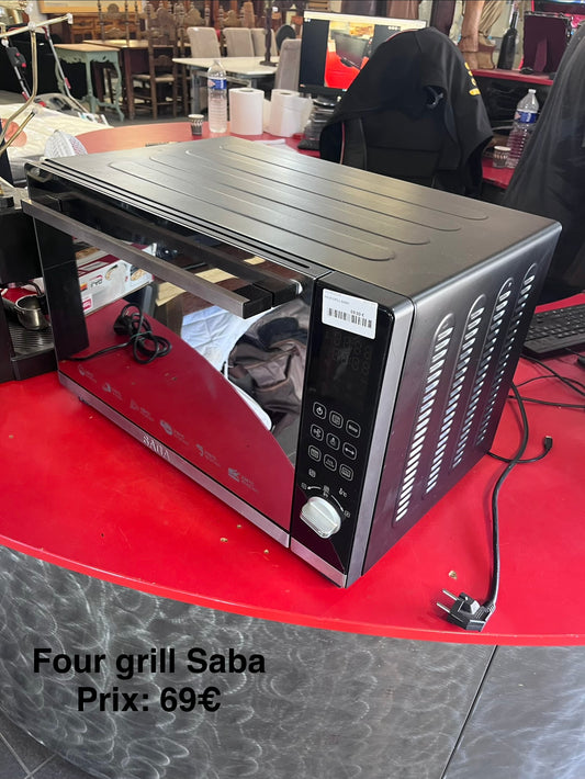 Four grill Saba 063794