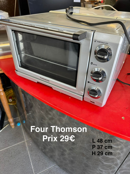 Four Thomson 060635