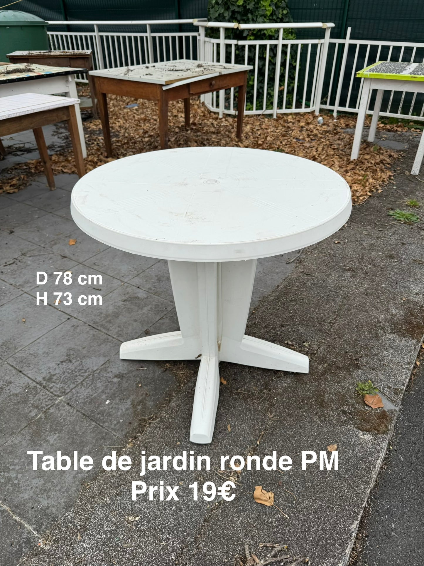 Table de jardin ronde PM 062661