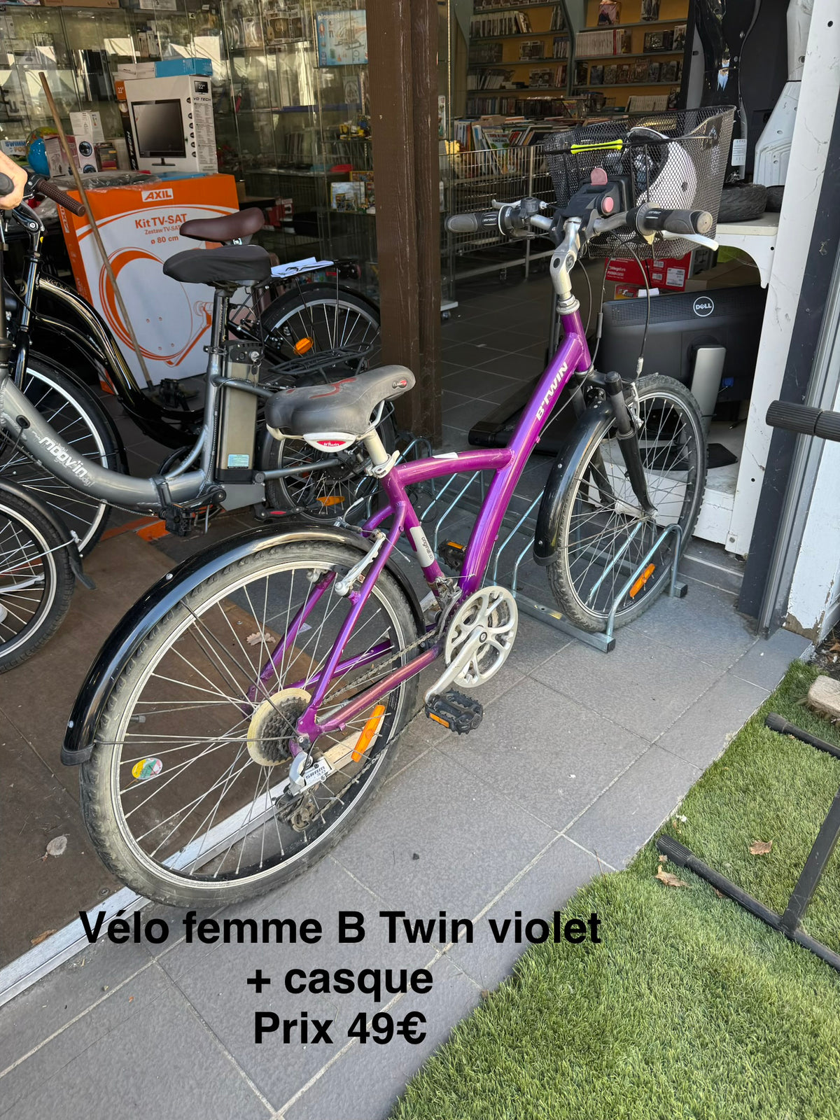 Vélo femme B Twin violet + casque 068084