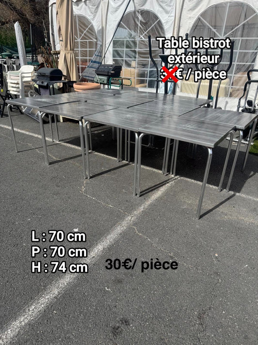 Table carré extérieur 068327