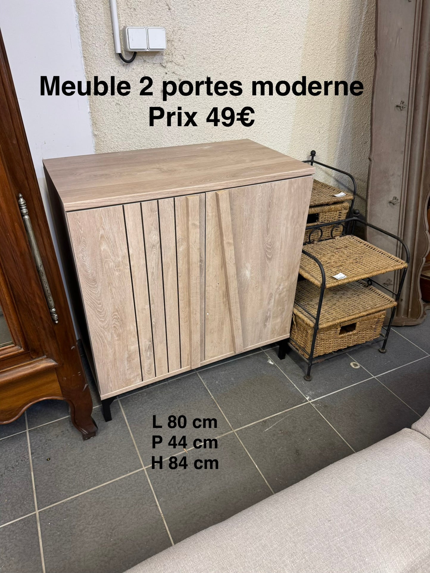 Meuble 2 portes moderne 063251