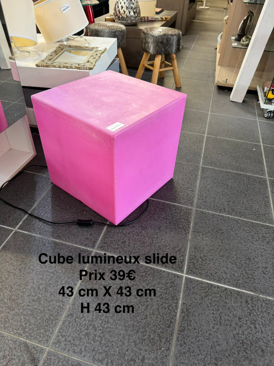 Cube lumineux Slide 068896