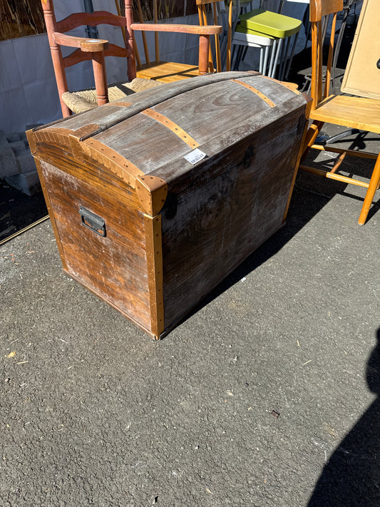 Malle en bois 039357