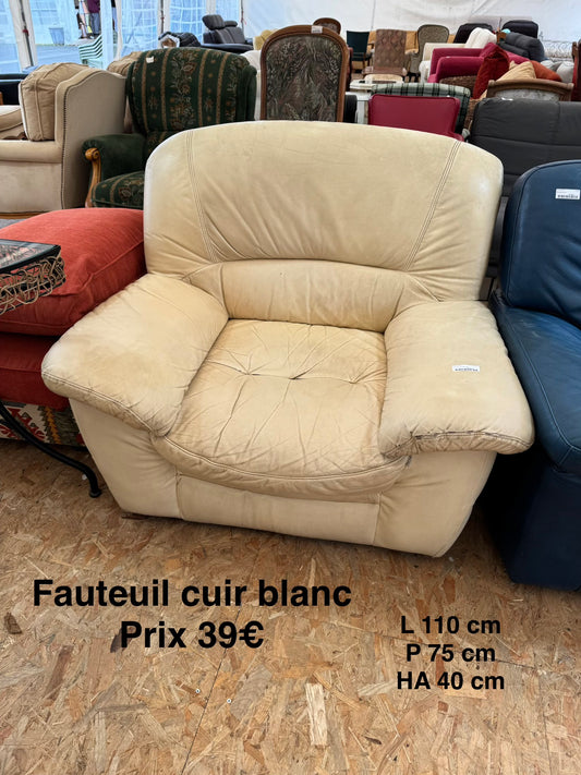 Fauteuil cuir blanc 050967