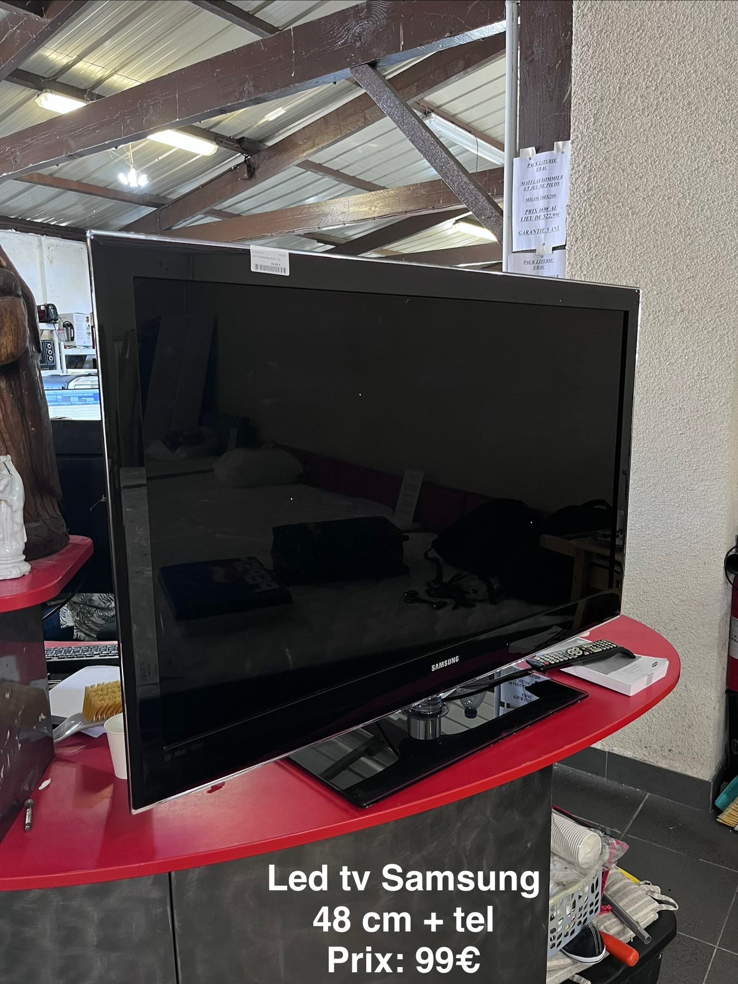 Led tv Samsung 48 pouces  + tel 066661