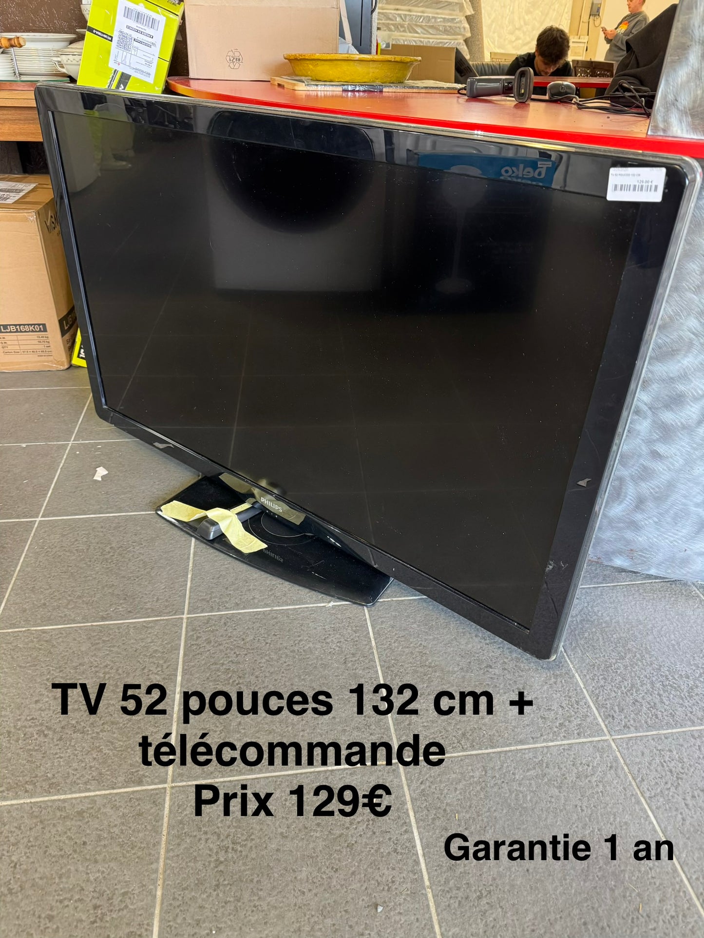TV Philips 52 pouces 132 cm + télécommande 061539