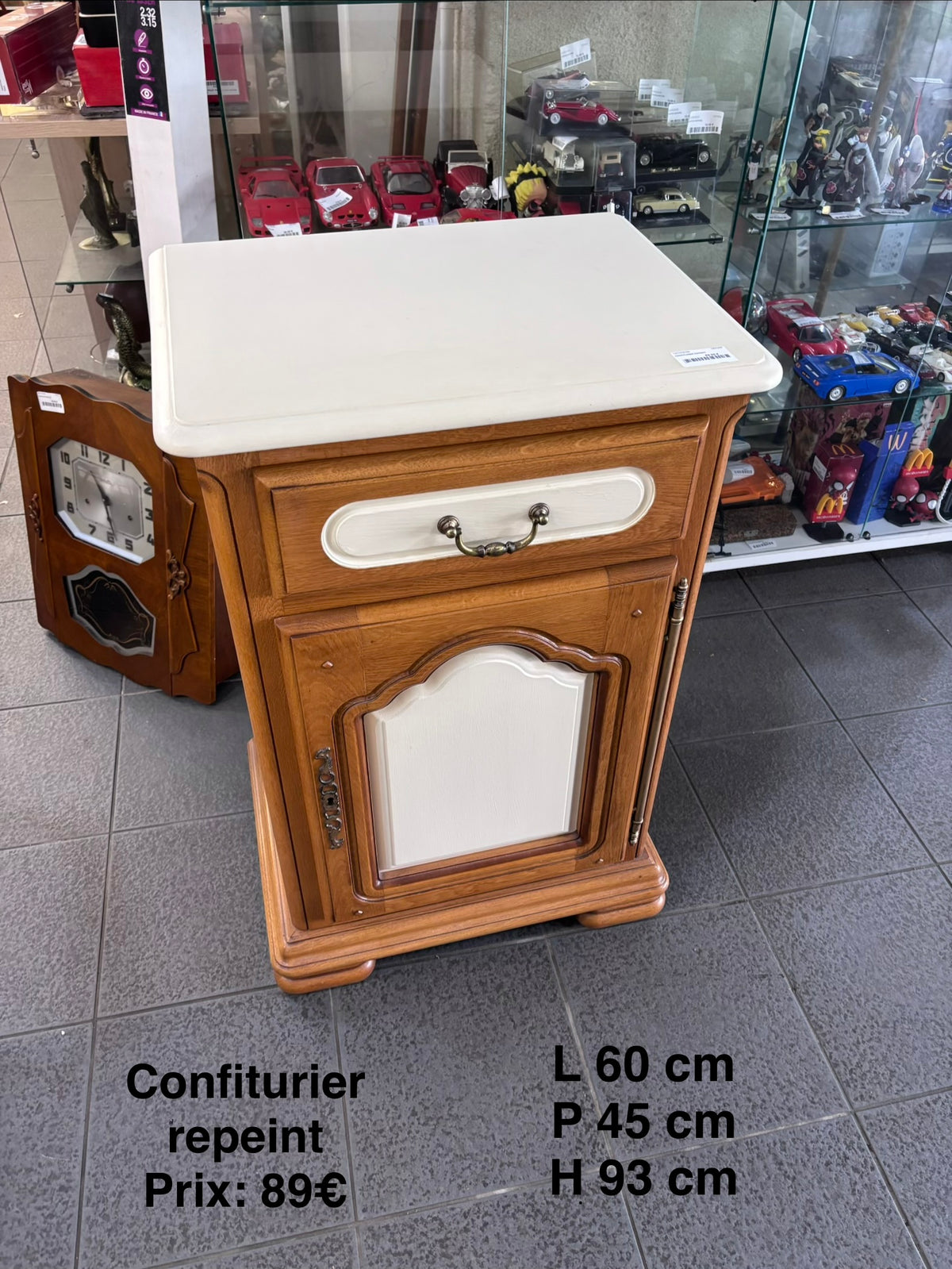 Confiturier repeint 069286