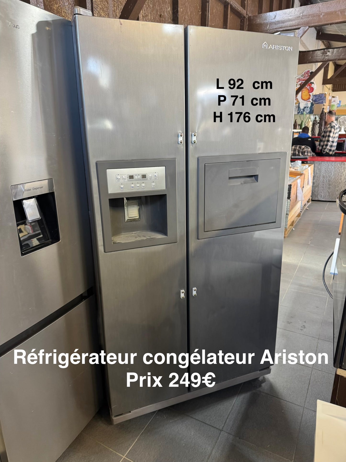 Réfrigérateur congélateur Ariston 056708