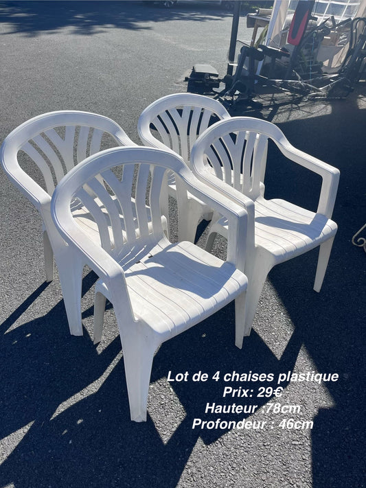 Lot de 4 chaises plastiques
