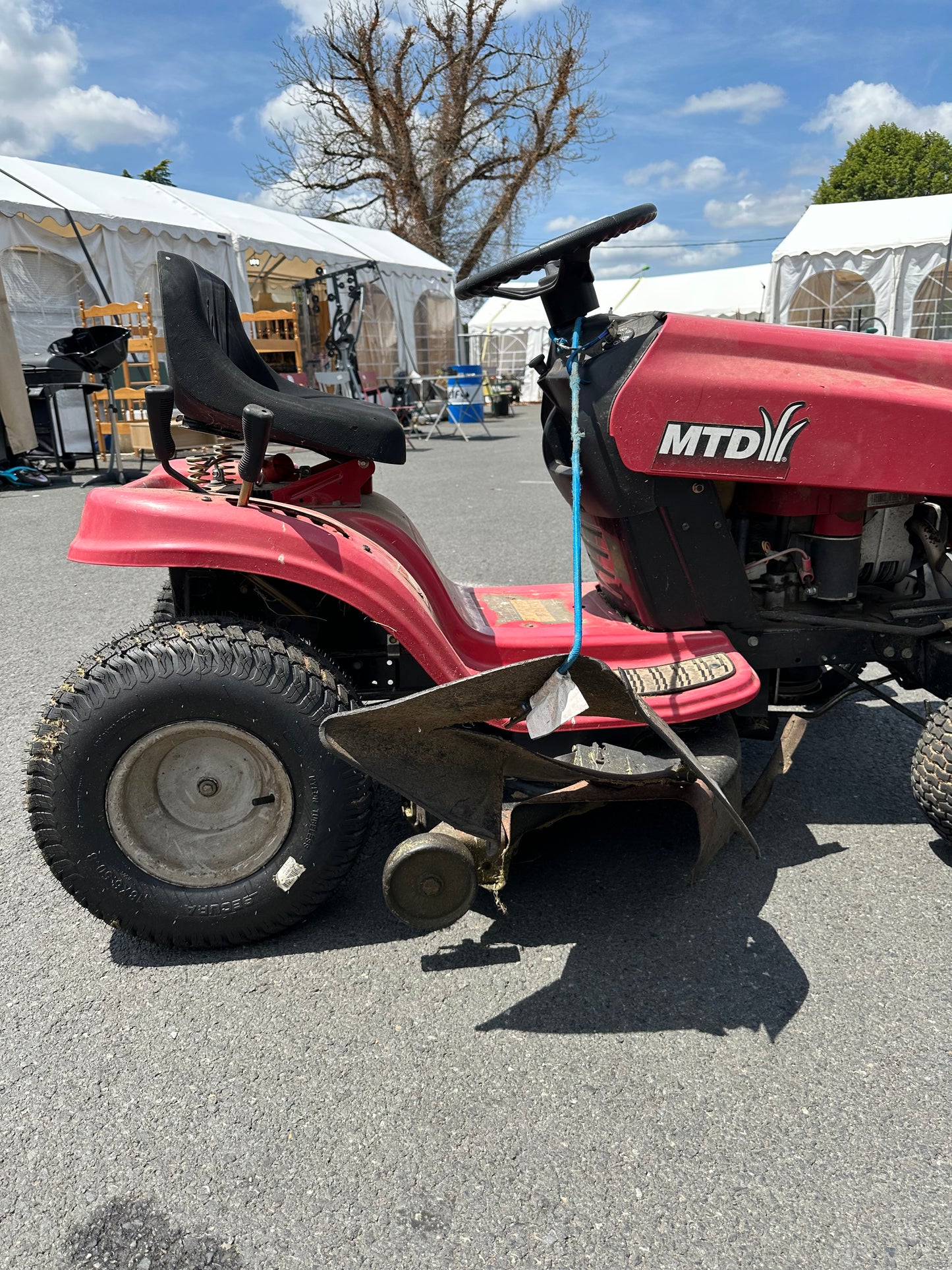 Tracteur tondeuse MTD 064039