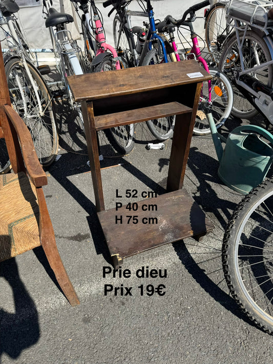 Prie dieu 064818