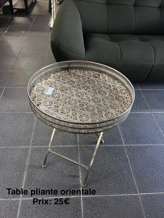 Table pliante orientale 067420