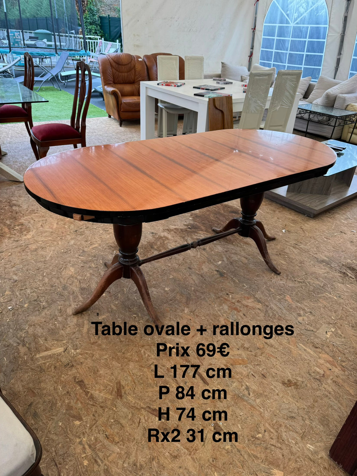 Table ovale 069052