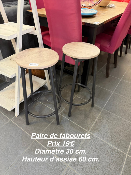 Paire de tabourets 062153