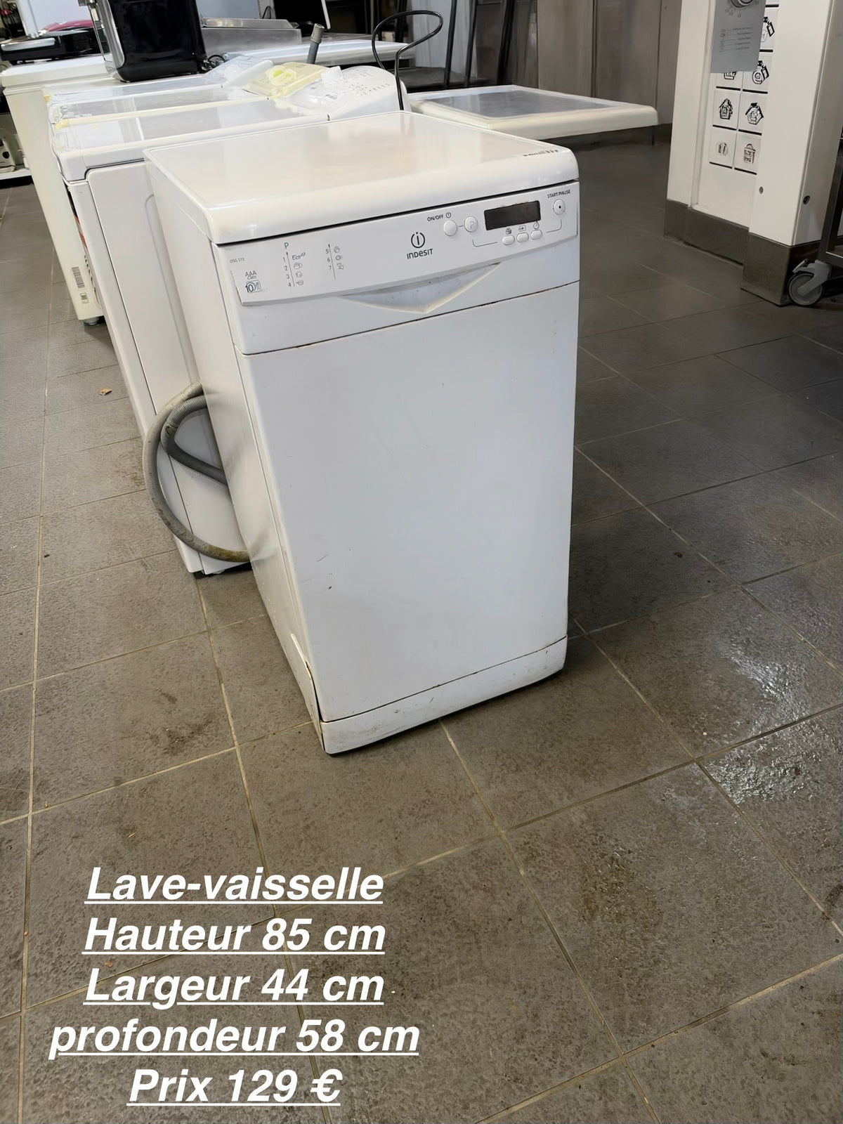 Lave-vaisselle 069670
