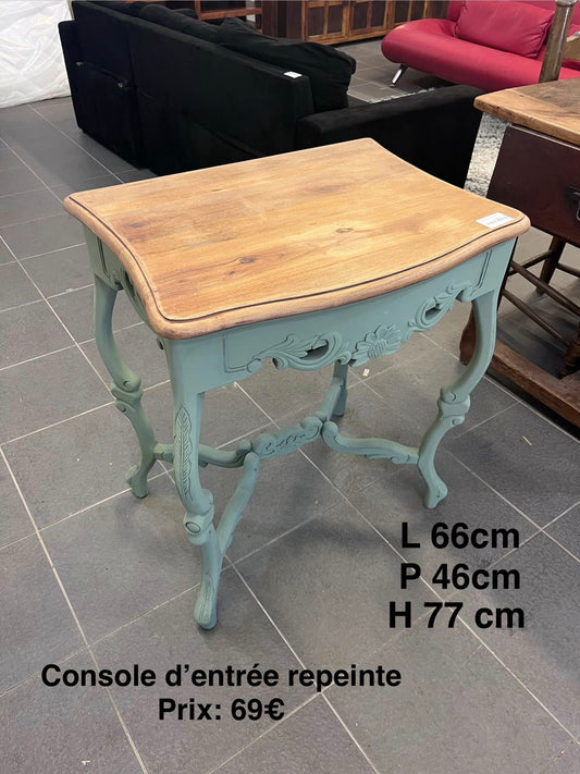 Console d’entrée repeinte 063718