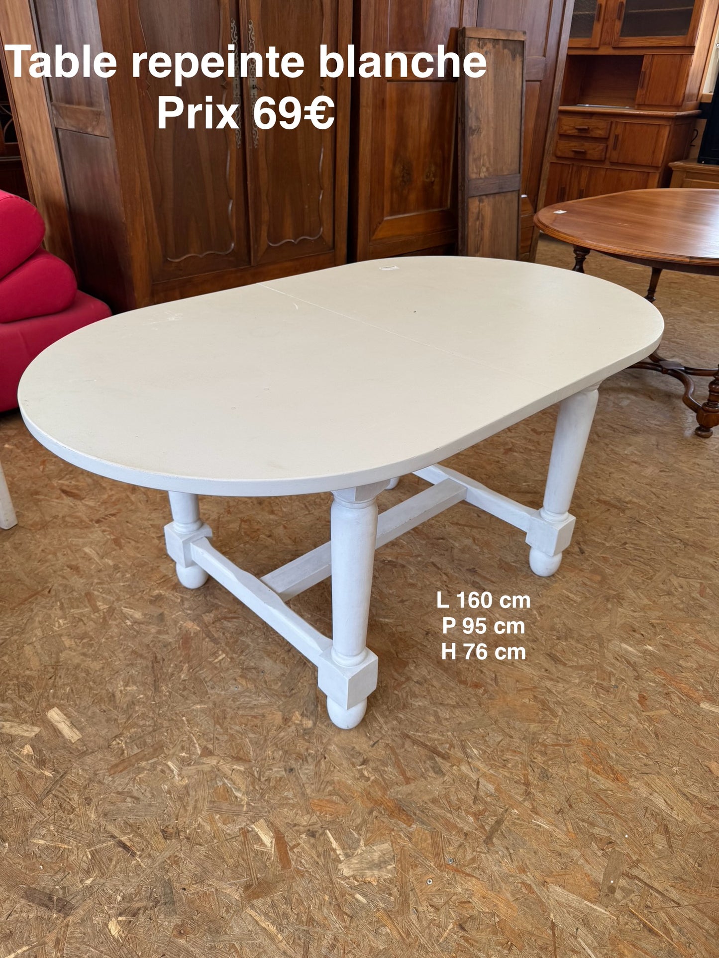 Table repeinte blanche 048440