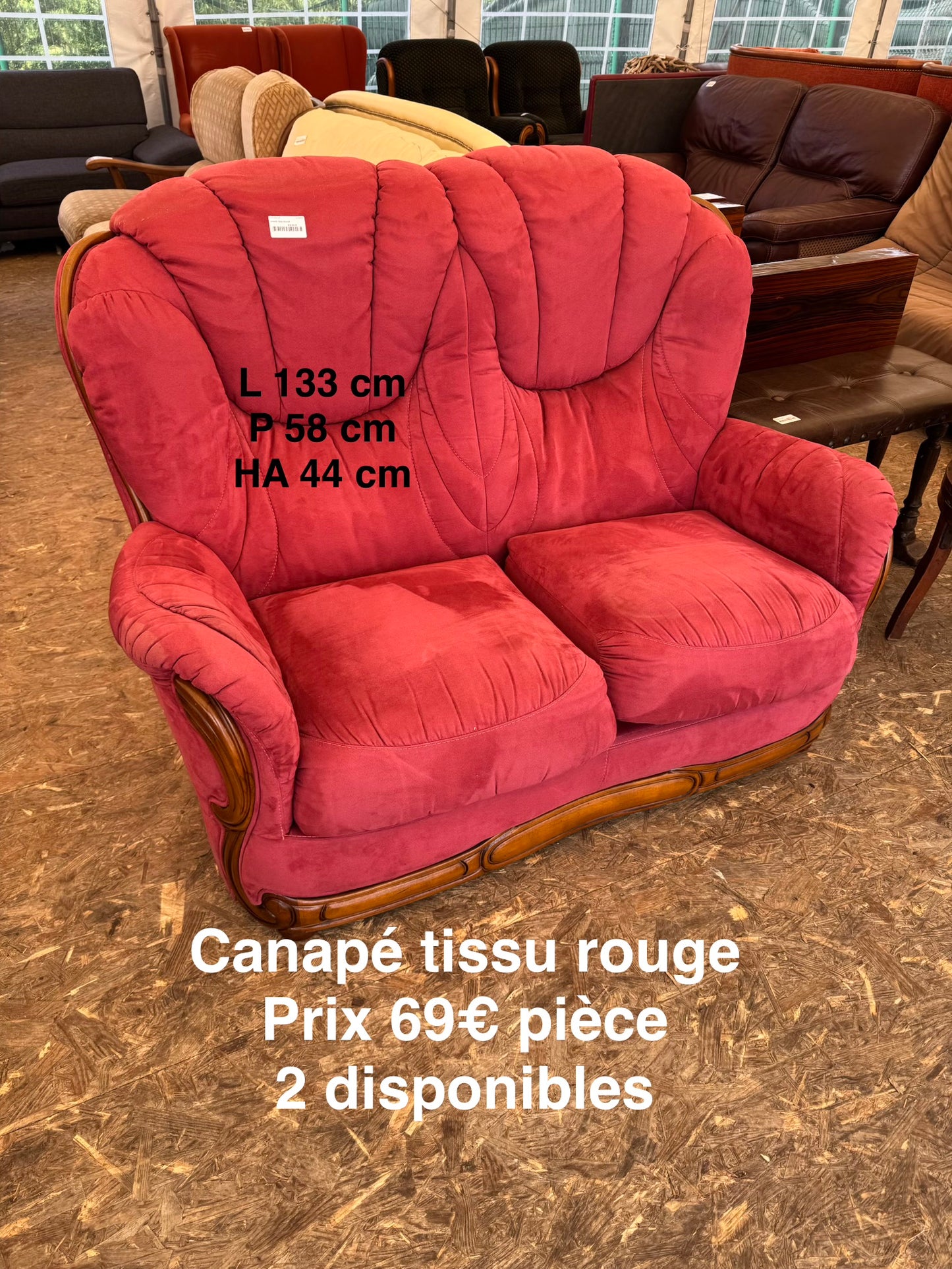 Canapé tissu rouge 058456