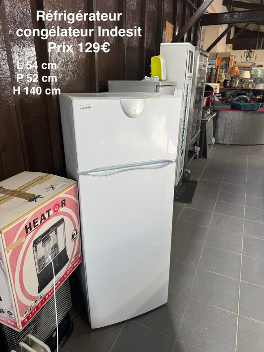 Réfrigérateur congélateur Indesit 064648