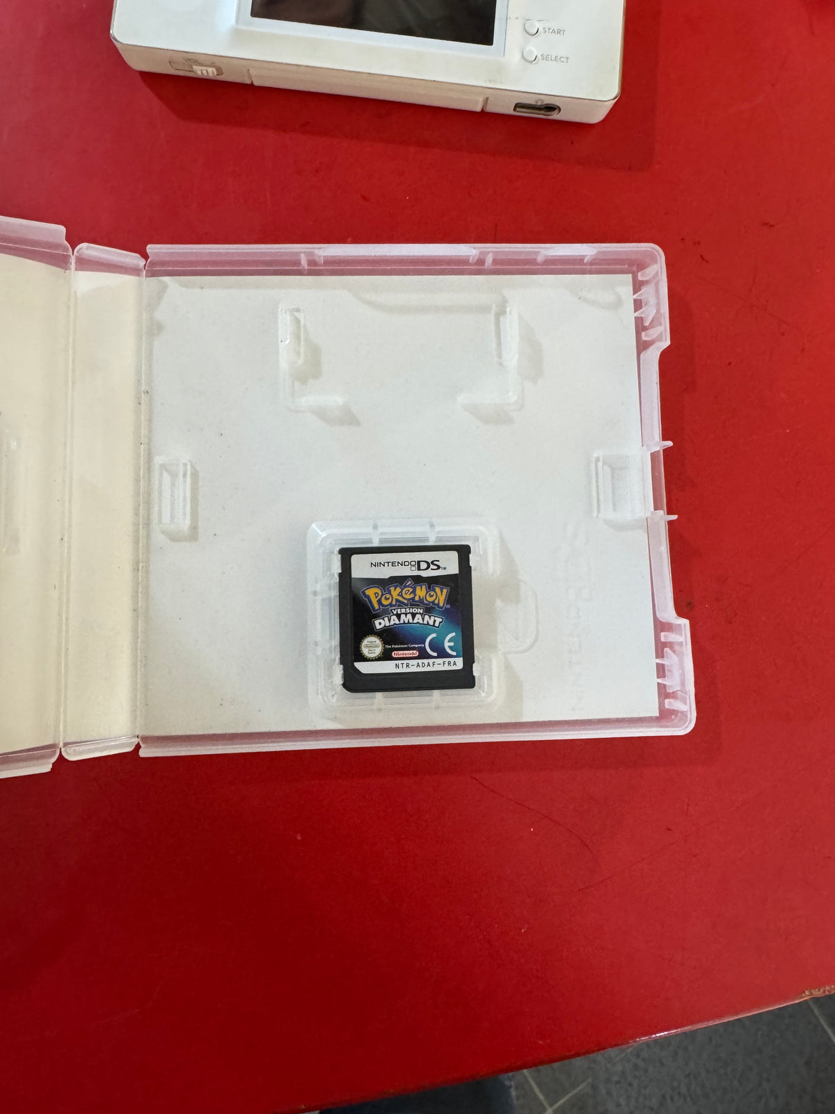 Pokémon version diamant SN 068472