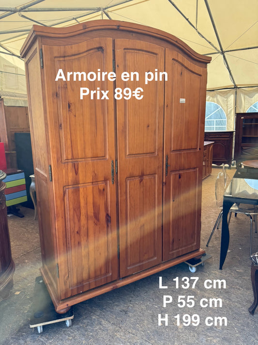 Armoire en pin 046369