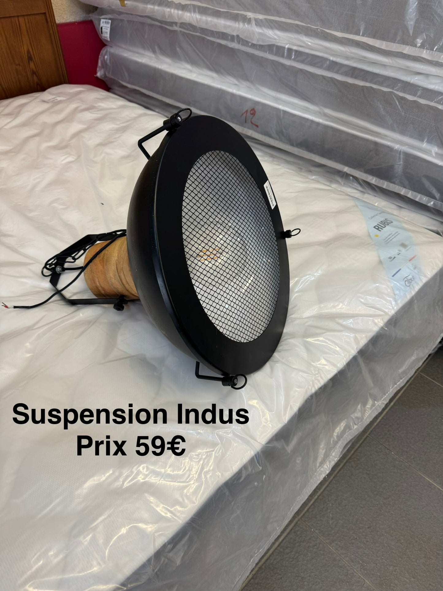 Suspension indus 063815