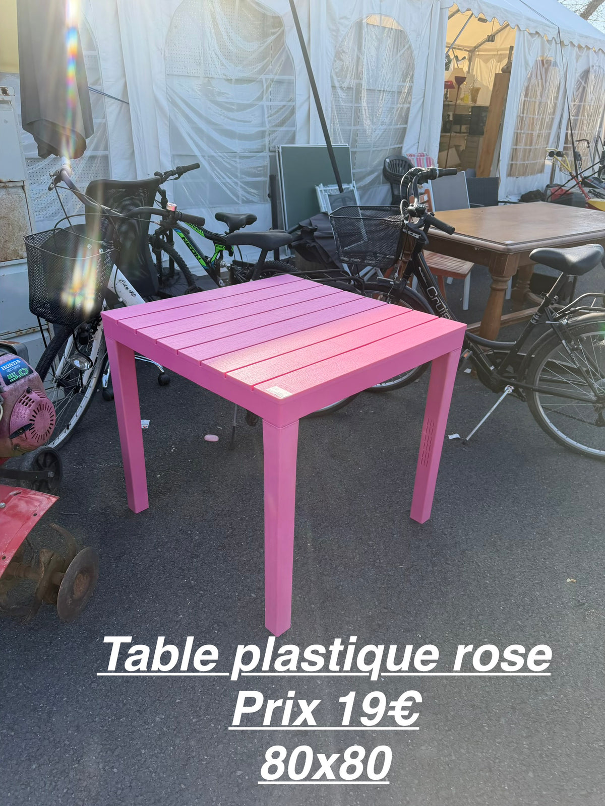 Table plastique rose 067726