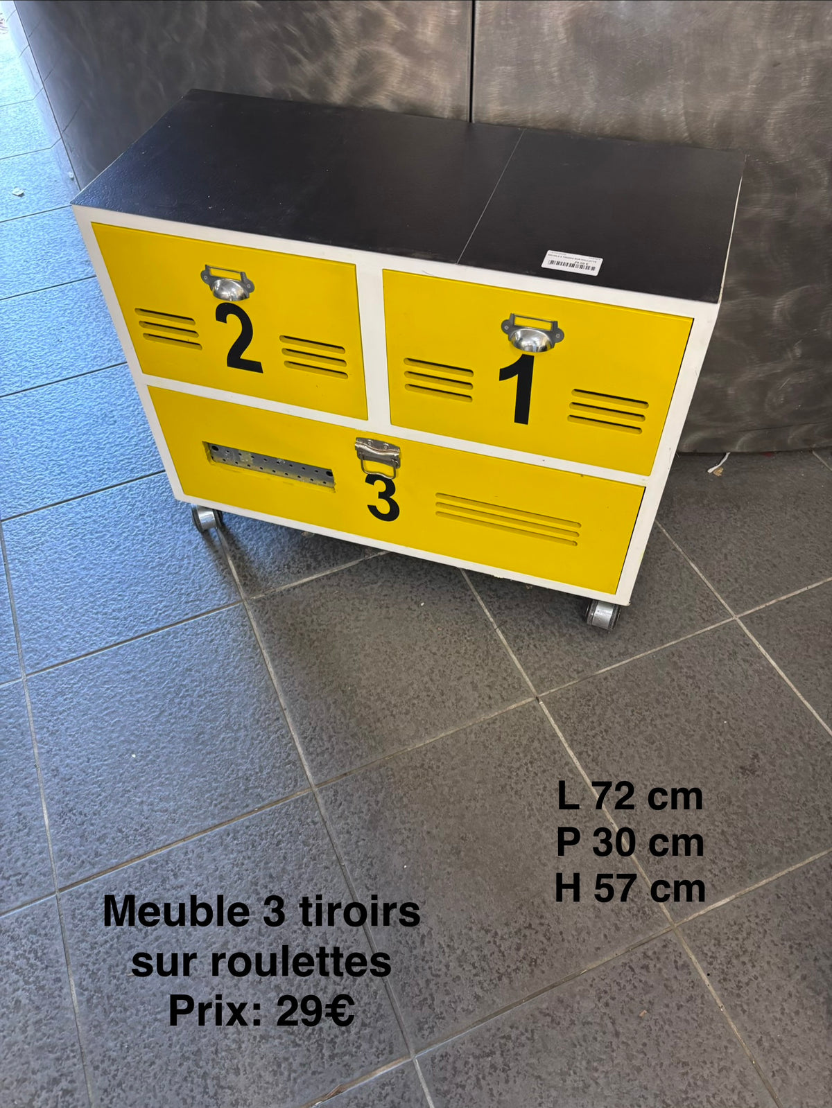 Meuble 3 tiroirs sur roulettes 069304