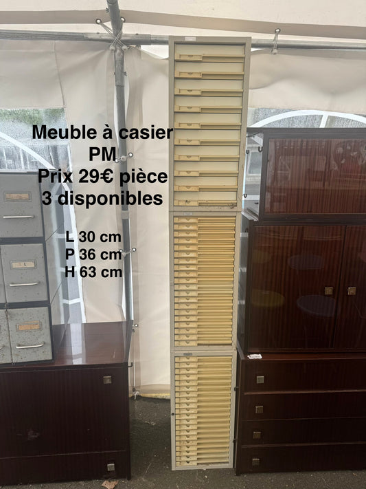 Meuble à casier PM 058745