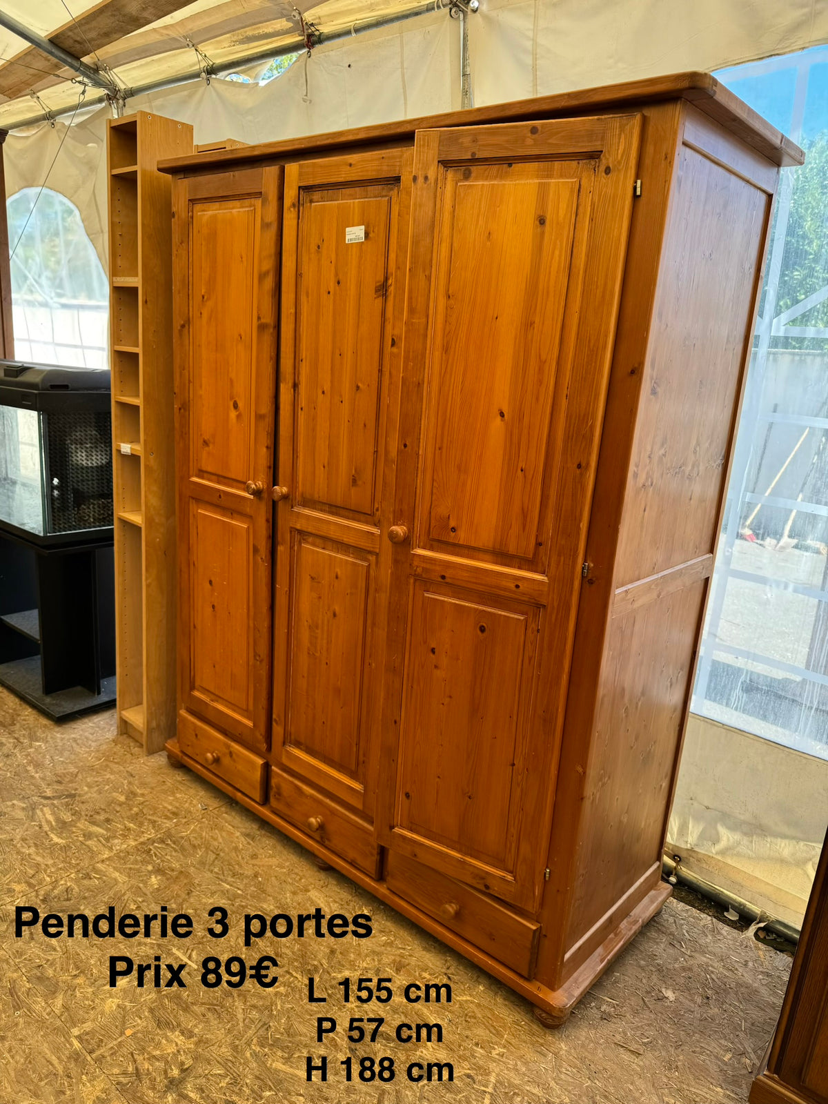 Penderie 3 portes 068681