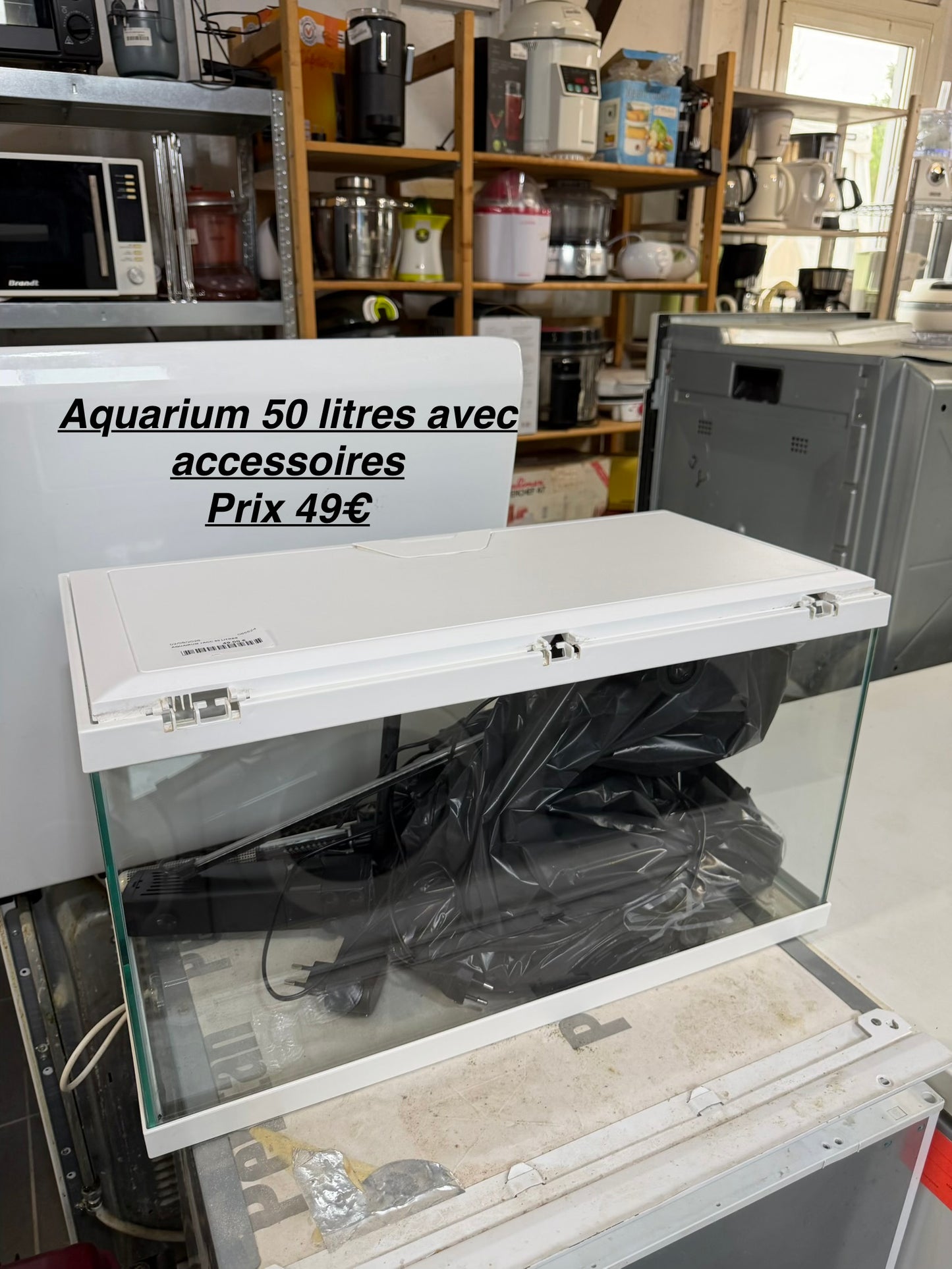 Aquarium 50 litres avec accessoires 065524