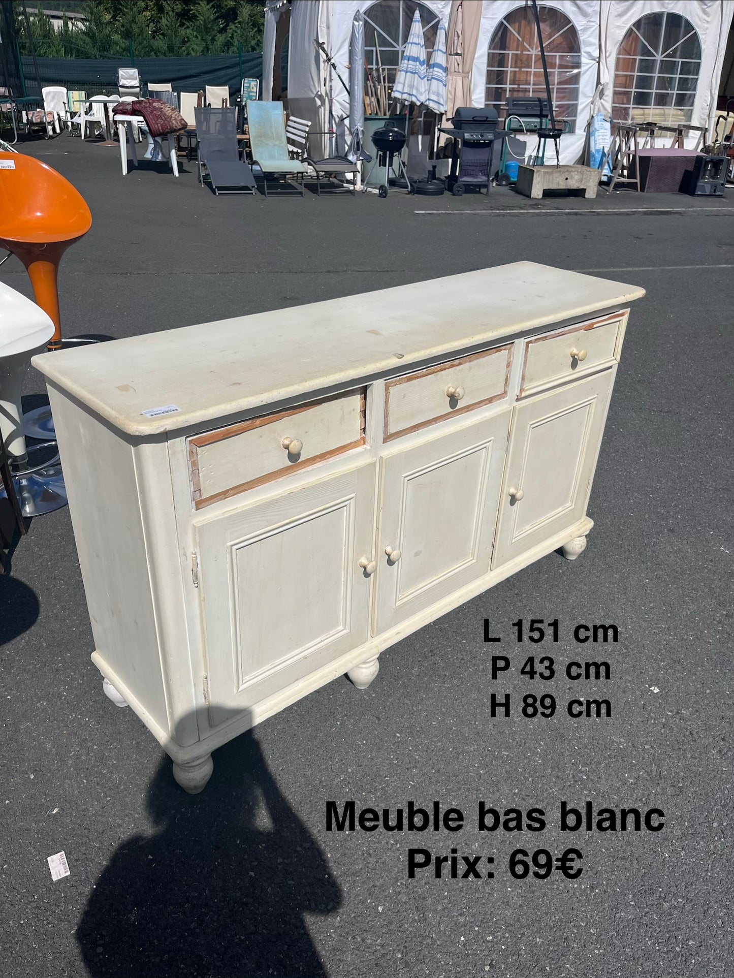 Meuble bas blanc 067417