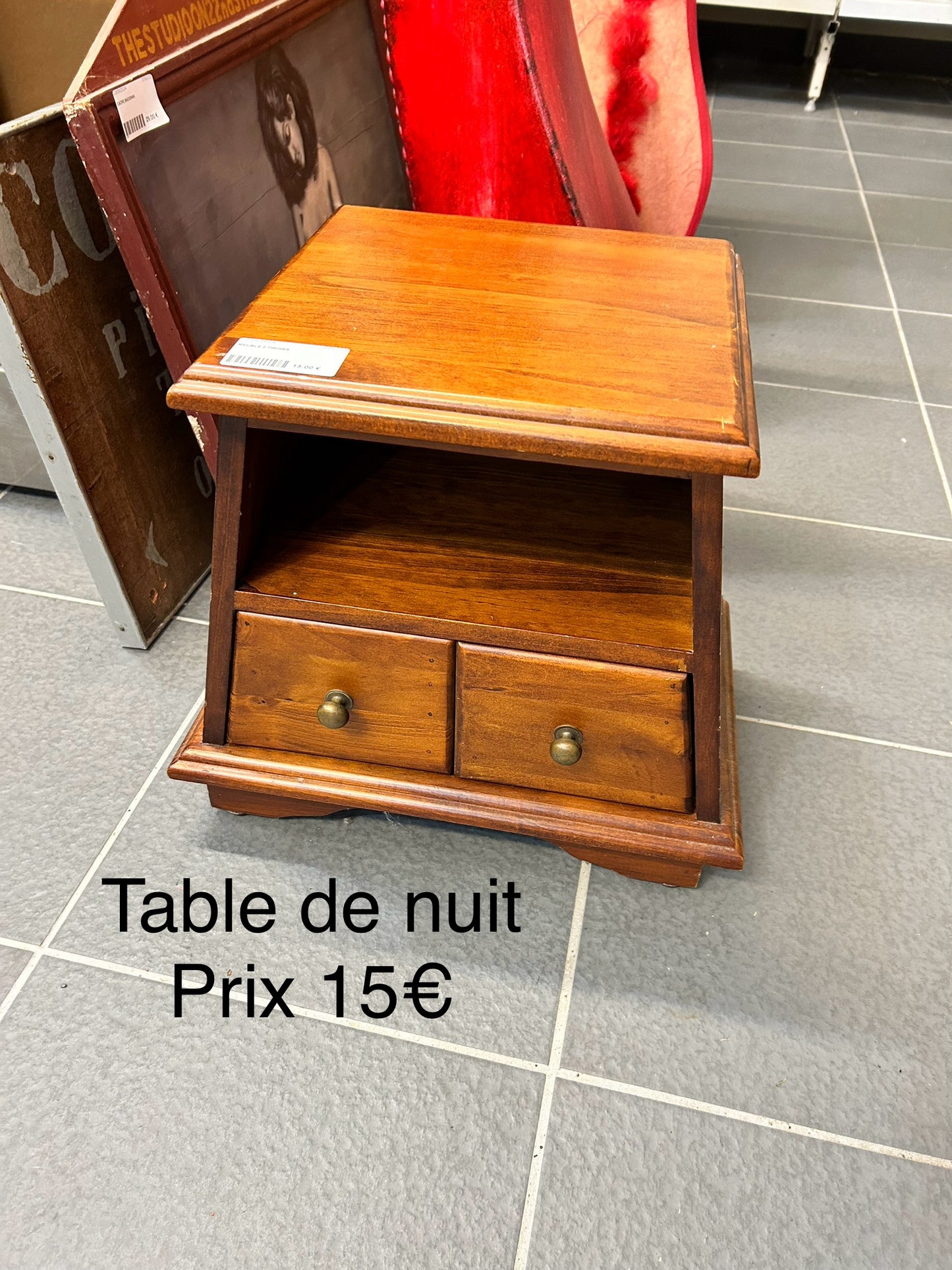 Table de nuit