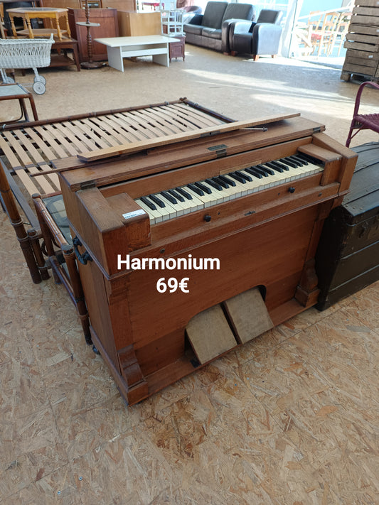 Harmonium 033035