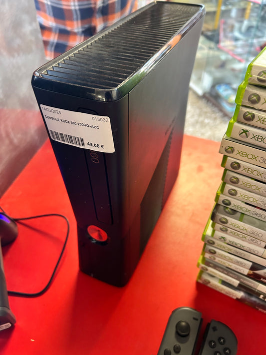 Console Xbox 360 slim 250 go