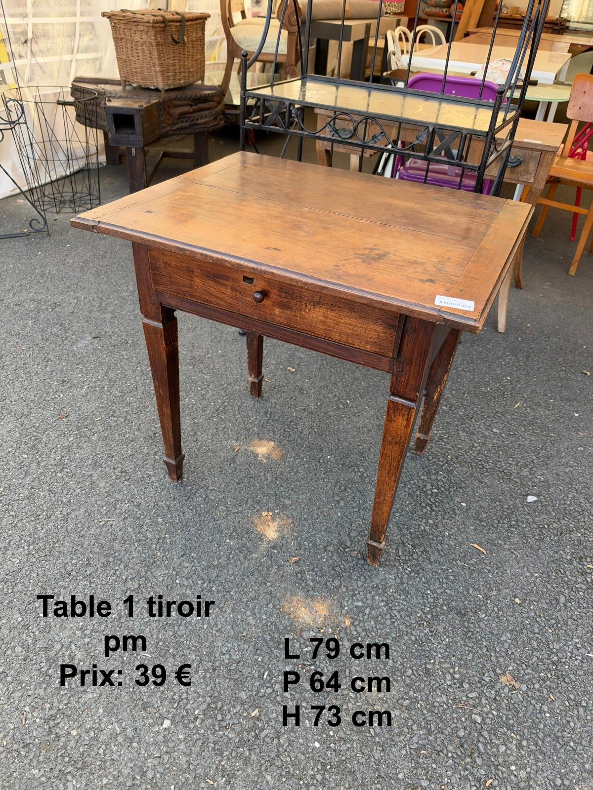 Table 1 tiroir  pm 069826￼