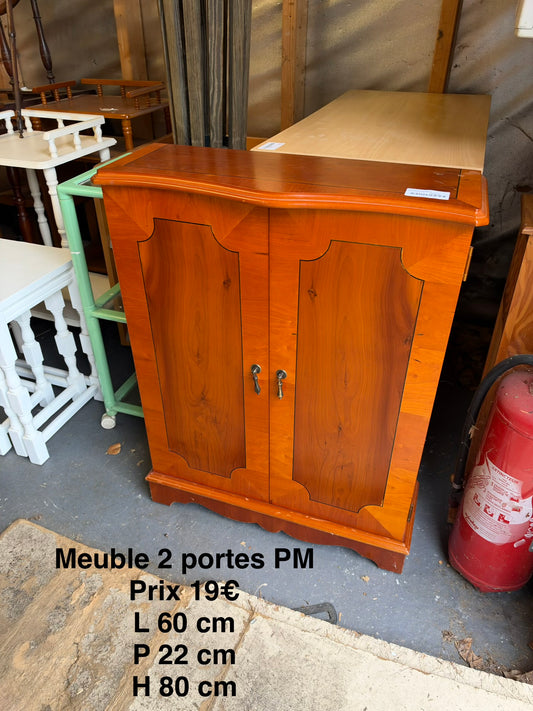 Meuble 2 portes PM 069400