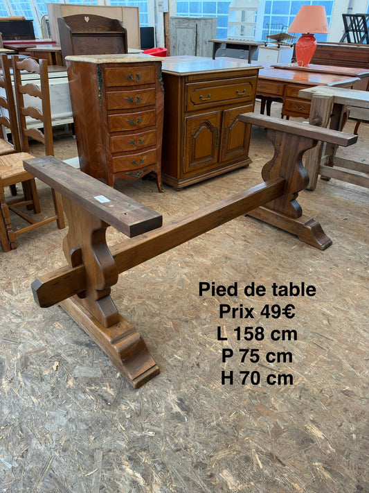 Pied de table 069537