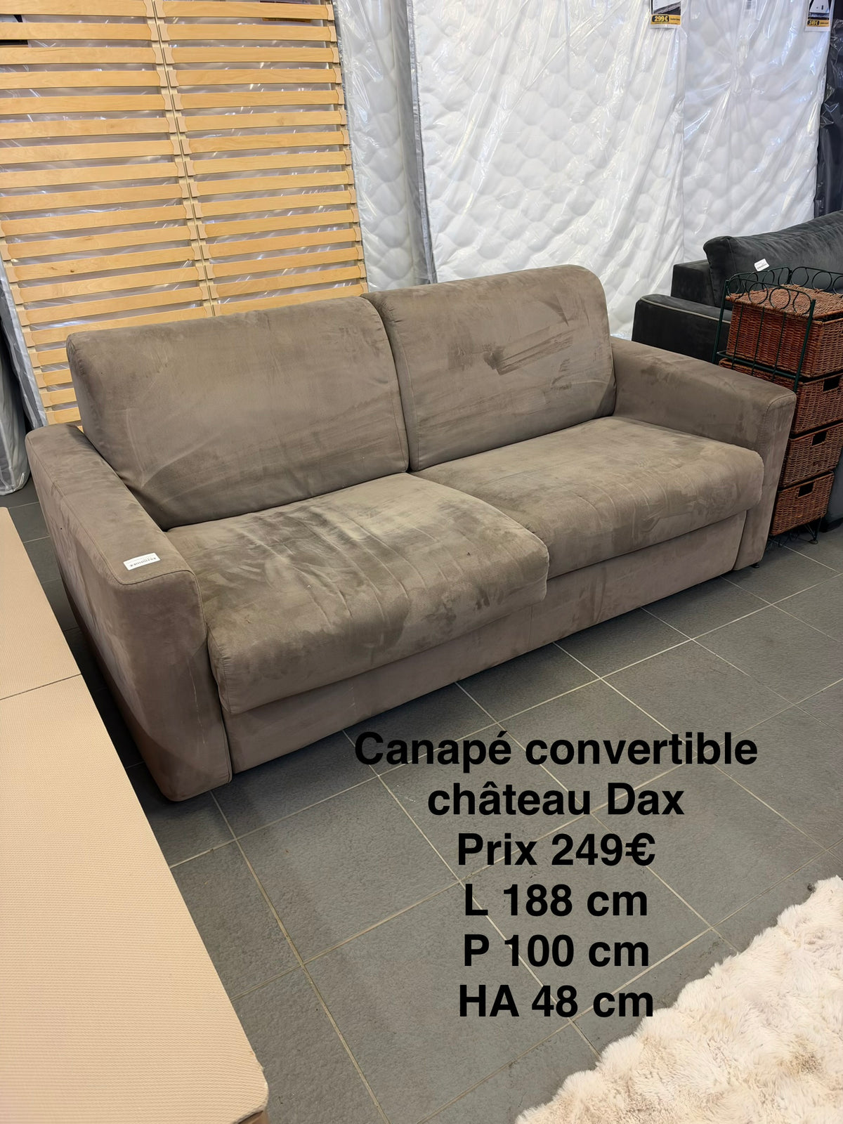 Canapé convertible château Dax 069624