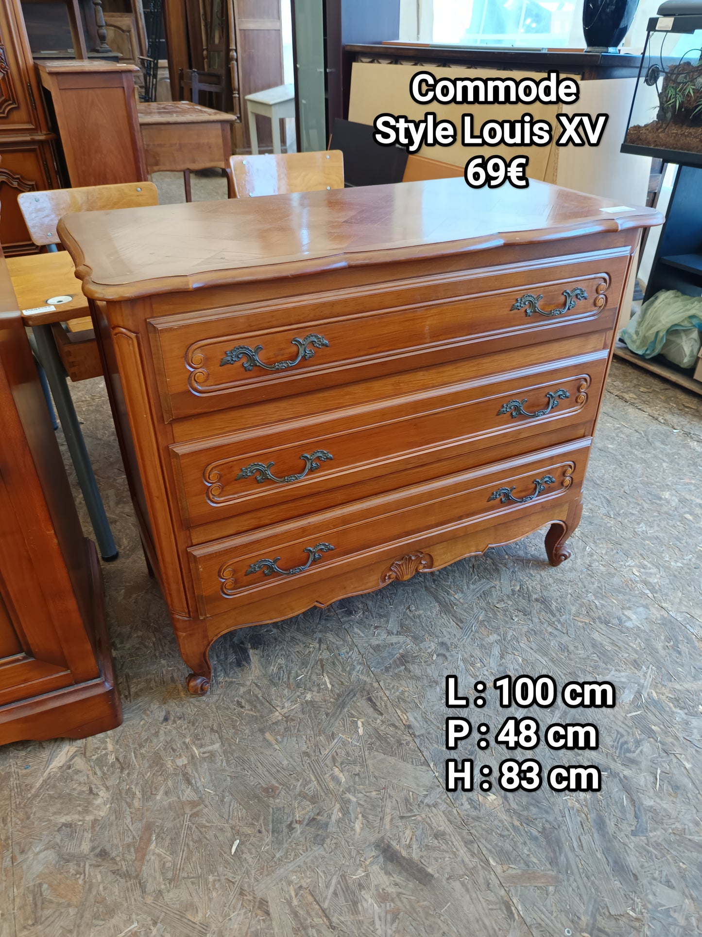 Commode style Louis XV 067059