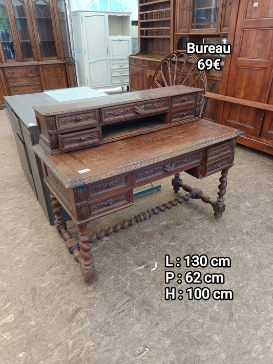 Bureau a gradins 062381