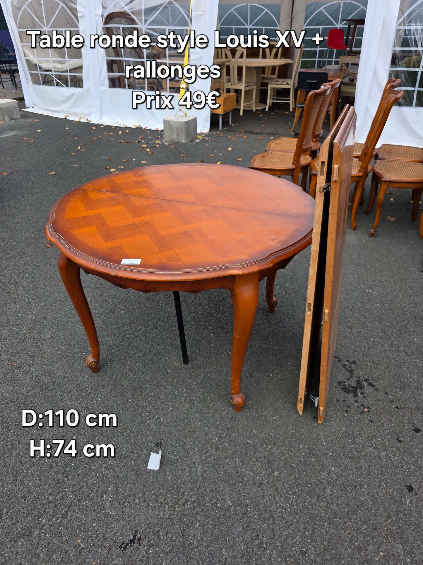 Table ronde style Louis XV +rallonges 047864