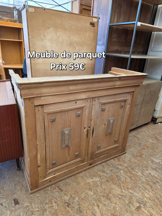 Meuble de parquet 043358
